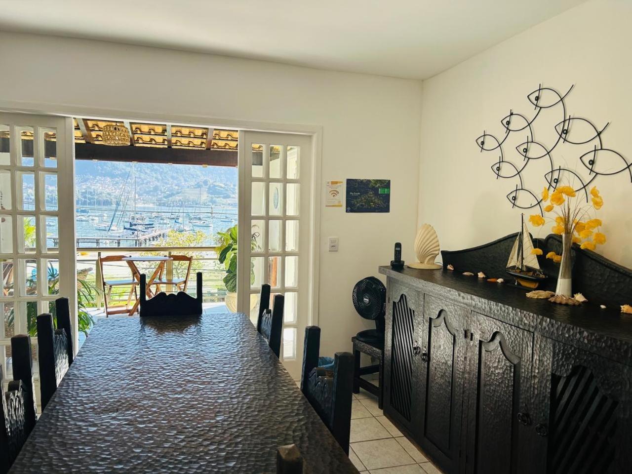 Casa Amarela Bed and Breakfast Angra dos Reis Buitenkant foto